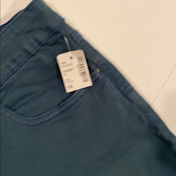 Jeans - Picture 3 of 4